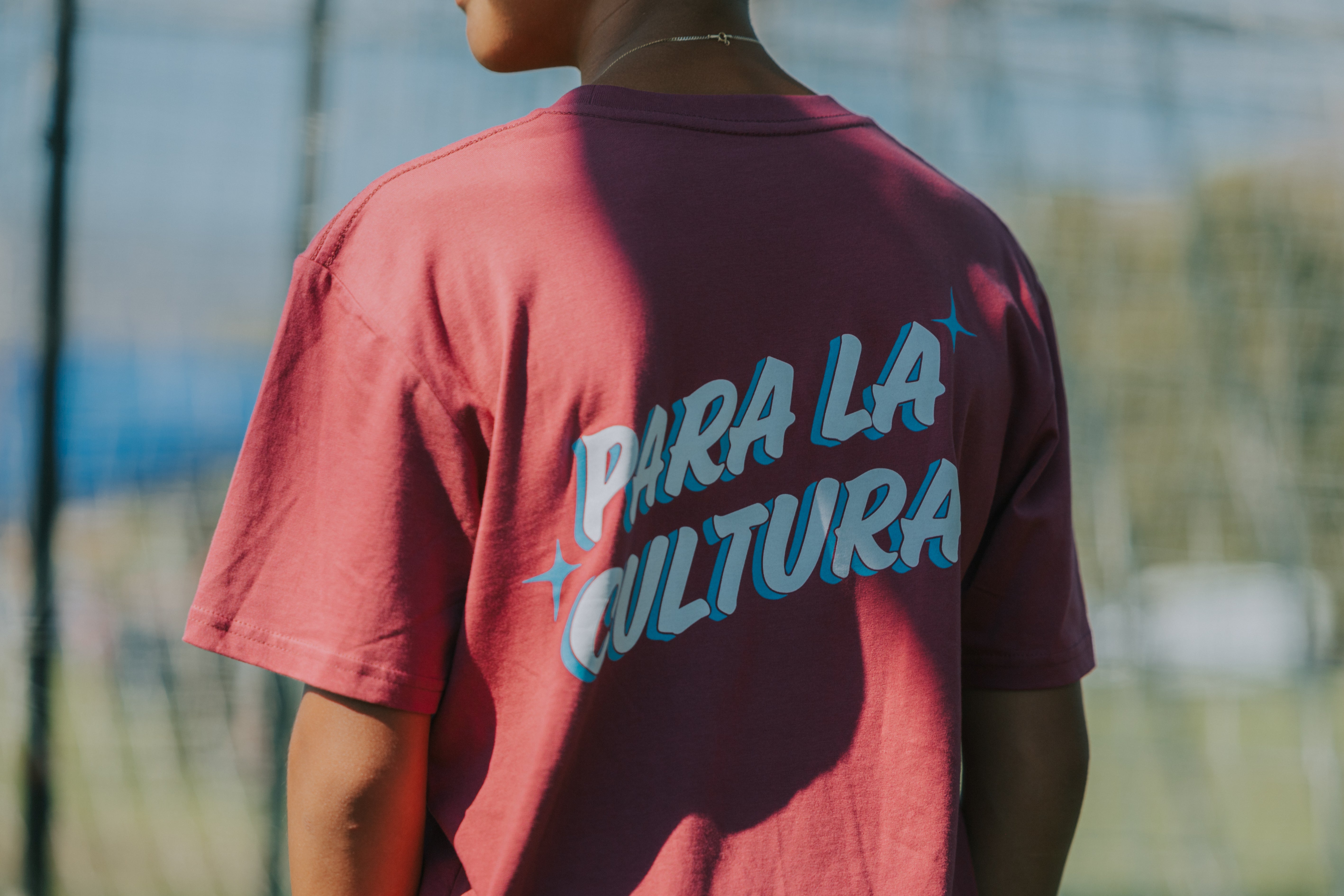 Cultura T-Shirt (Burgundy)